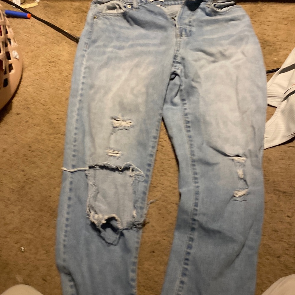 ripped jeans!
